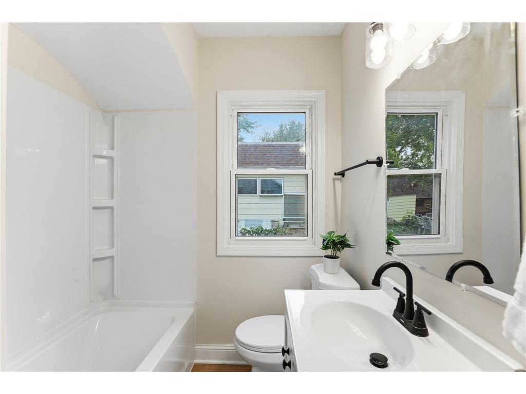 6612 Lynwood Boulevard Richfield MN 55423 7078952 image19