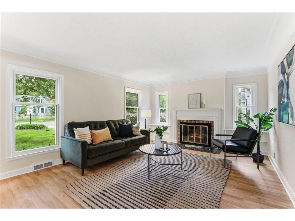 6612 Lynwood Boulevard Richfield MN 55423 7078952 image3