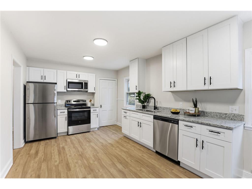 6612 Lynwood Boulevard Richfield MN 55423 7078952 image8