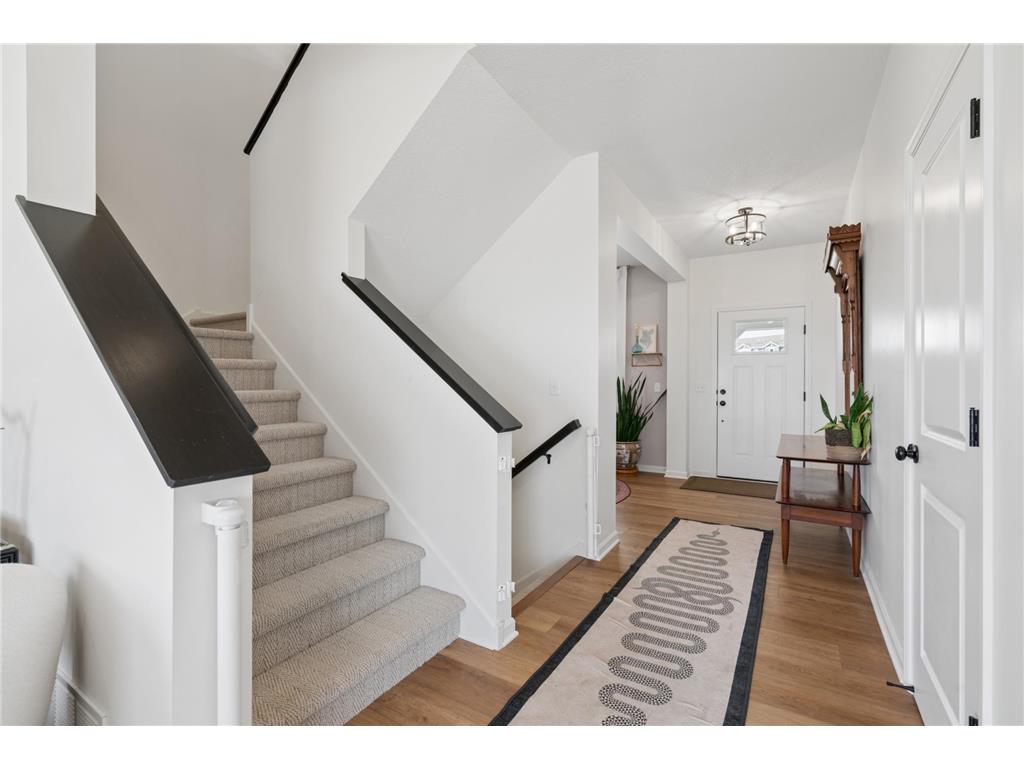 6615 Bluestem Way Minnetrista MN 55331 7041834 image2