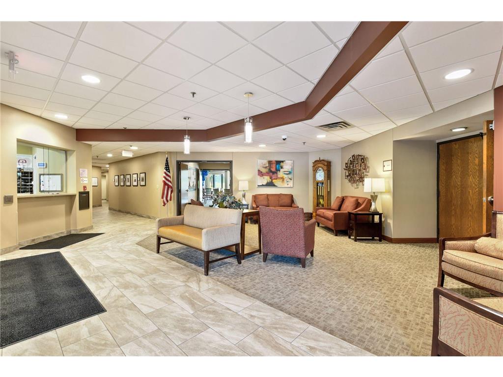 6615 Lake Shore Drive S #1009 Richfield MN 55423 - Wood 7095425 image35
