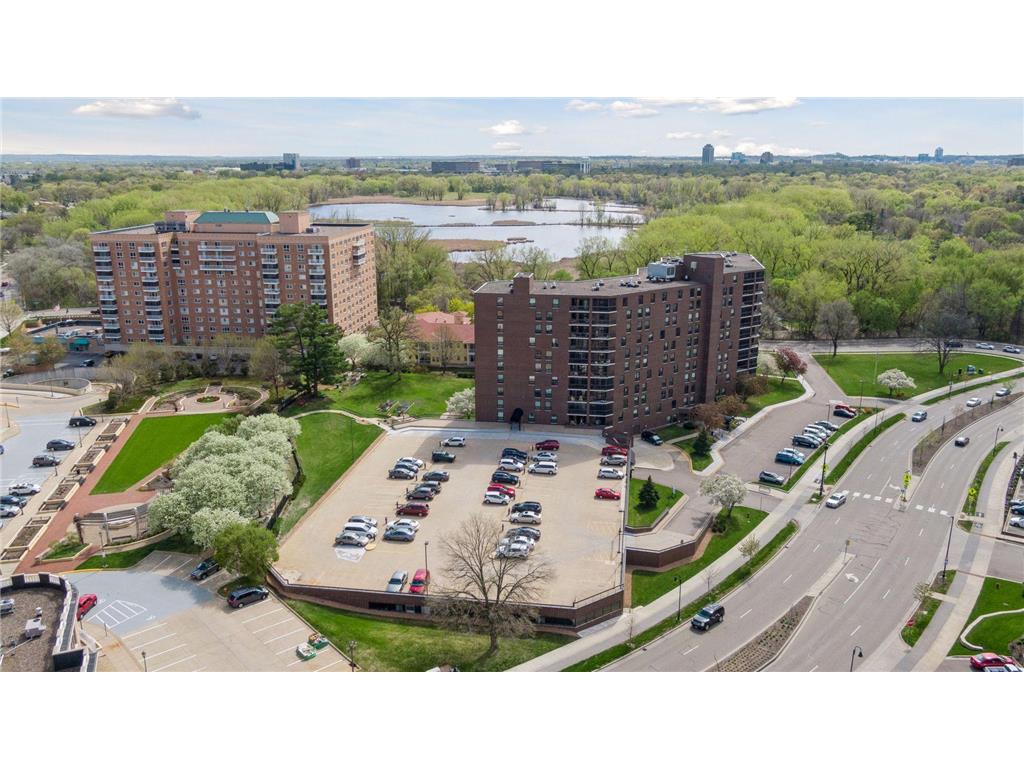 6615 Lake Shore Drive S #1009 Richfield MN 55423 - Wood 7095425 image55