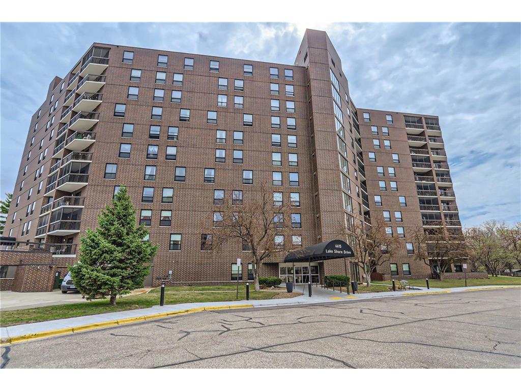 6615 Lake Shore Drive S #300 Richfield MN 55423 6520295 image1