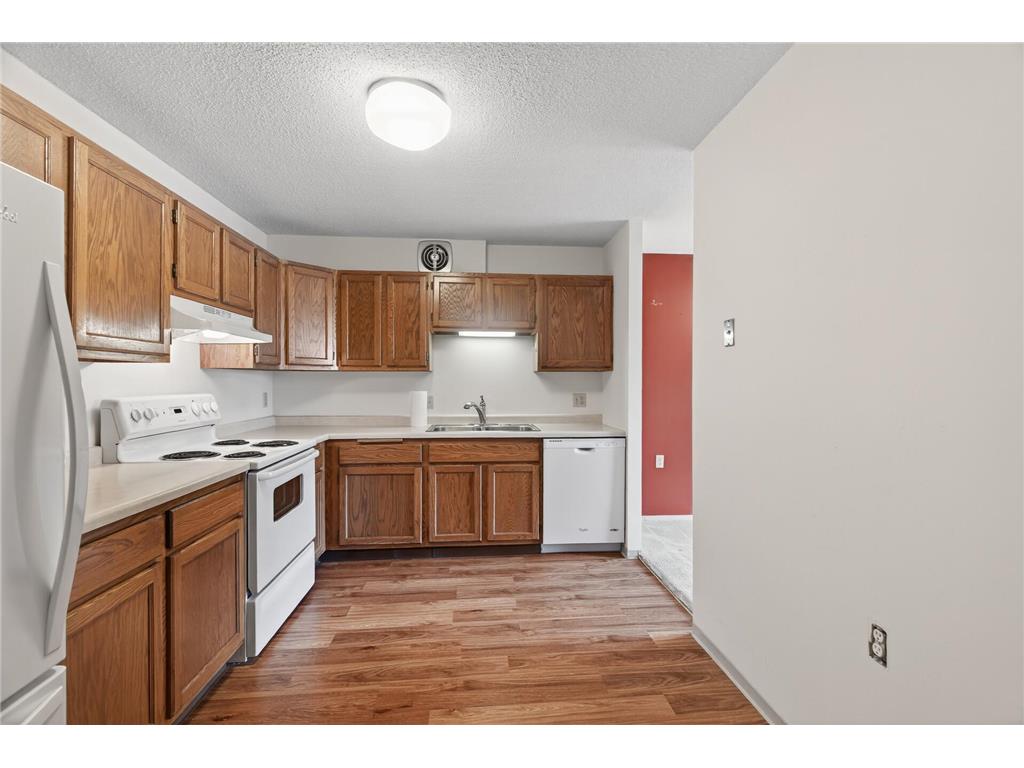 6615 Lake Shore Drive S #302 Richfield MN 55423 6775739 image11