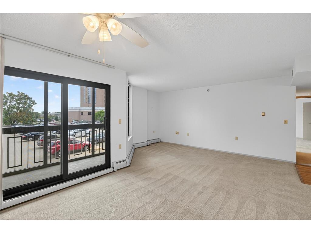 6615 Lake Shore Drive S #302 Richfield MN 55423 6775739 image7