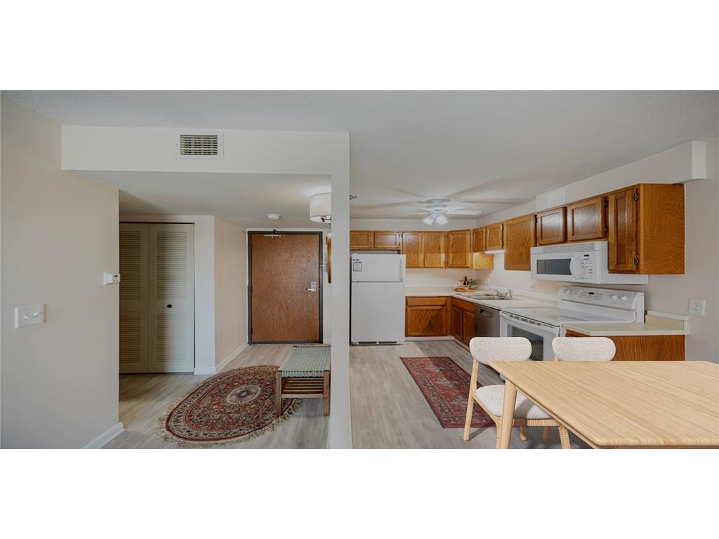 6615 Lake Shore Drive S #308 Richfield MN 55423 7045846 image3