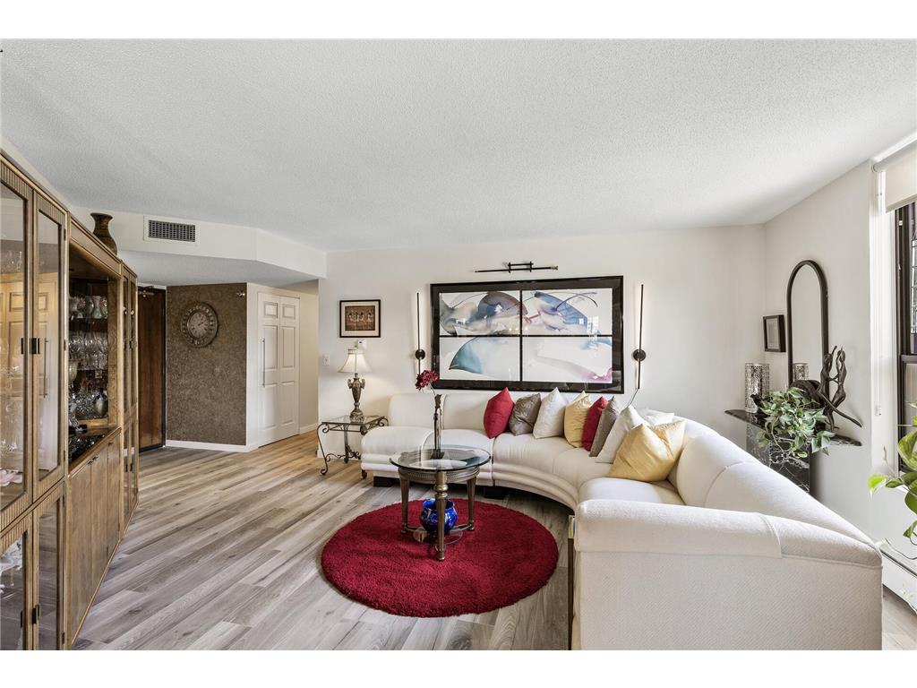 6615 Lake Shore Drive S #314 Richfield MN 55423 6788821 image4