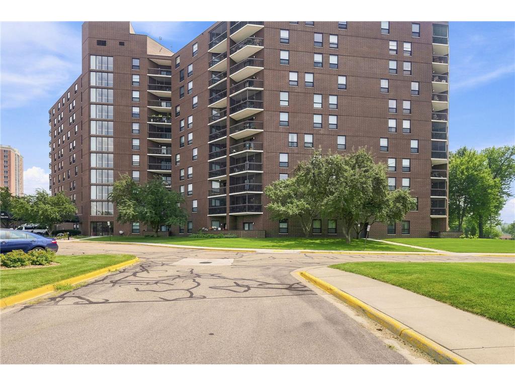 6615 Lake Shore Drive S #405 Richfield MN 55423 7107030 image28
