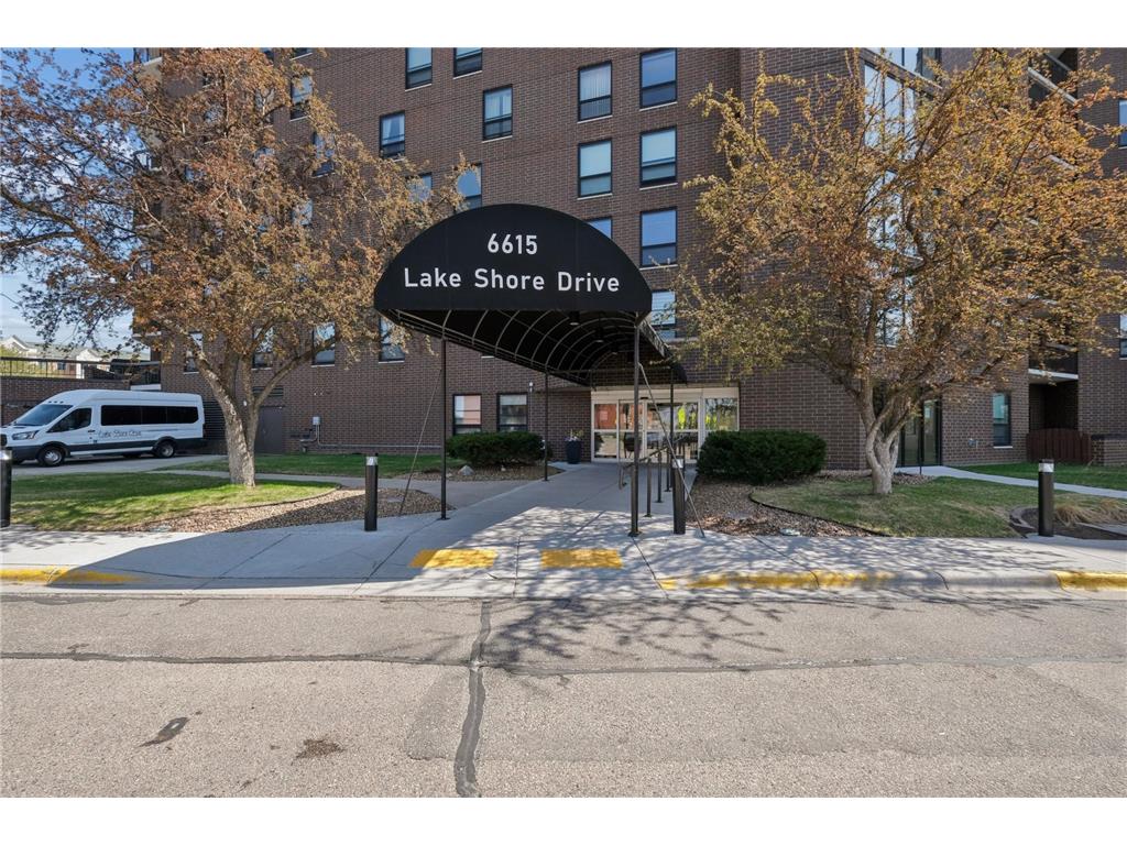 6615 Lake Shore Drive S #406 Richfield MN 55423 7057685 image1