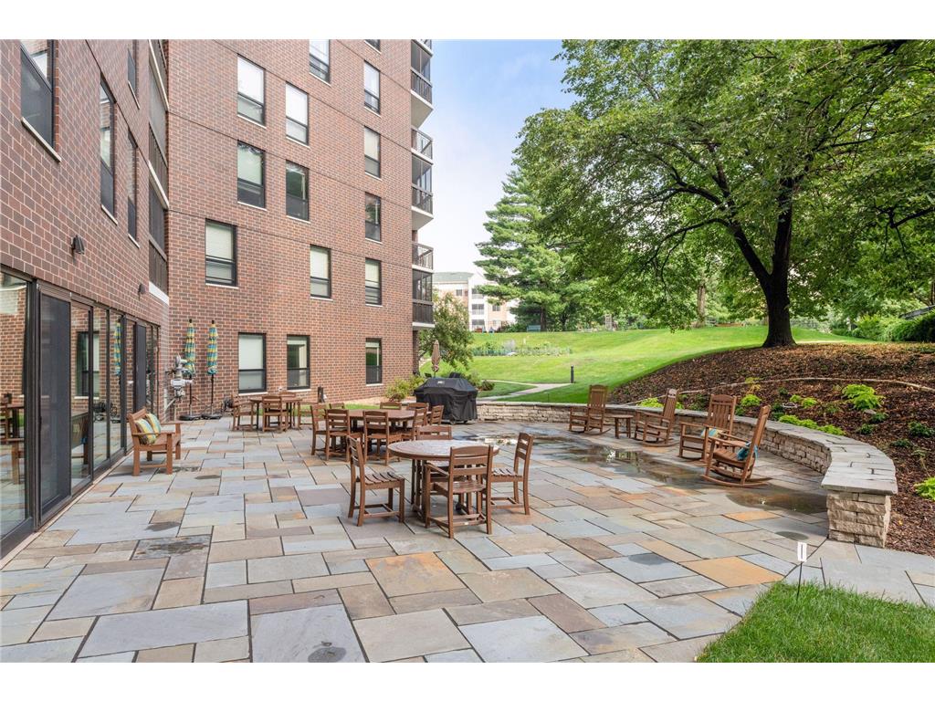 6615 Lake Shore Drive S #410 Richfield MN 55423 6759535 image2