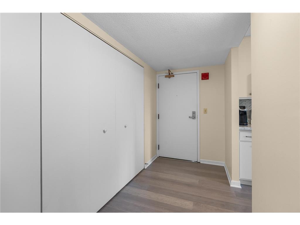 6615 Lake Shore Drive S #517 Richfield MN 55423 6788656 image2