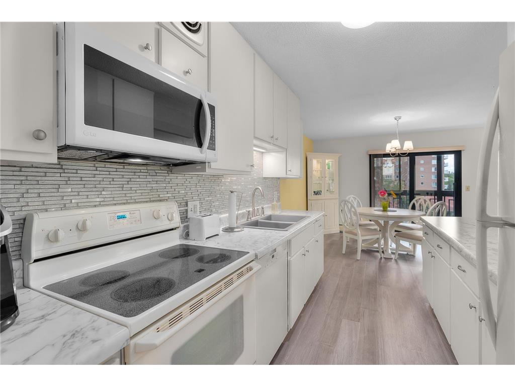 6615 Lake Shore Drive S #517 Richfield MN 55423 6788656 image4