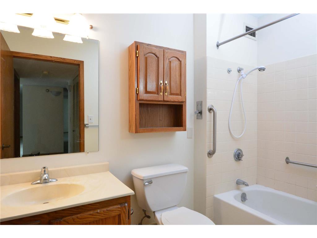 6615 Lake Shore Drive S #603 Richfield MN 55423 6777271 image15