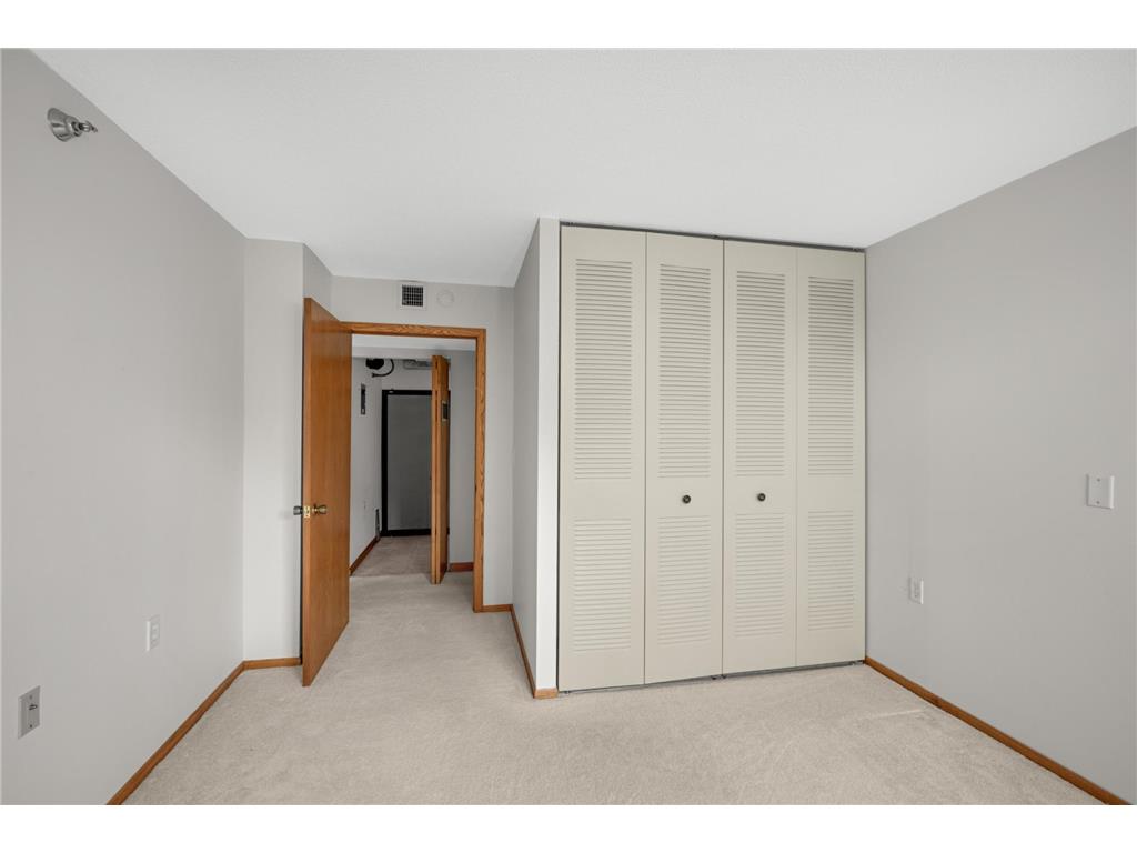 6615 Lake Shore Drive S #705 Richfield MN 55423 7042753 image17