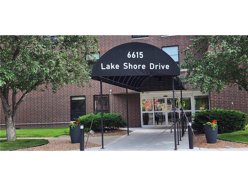 6615 Lake Shore Drive S #717 Richfield MN 55423 6730911 image1