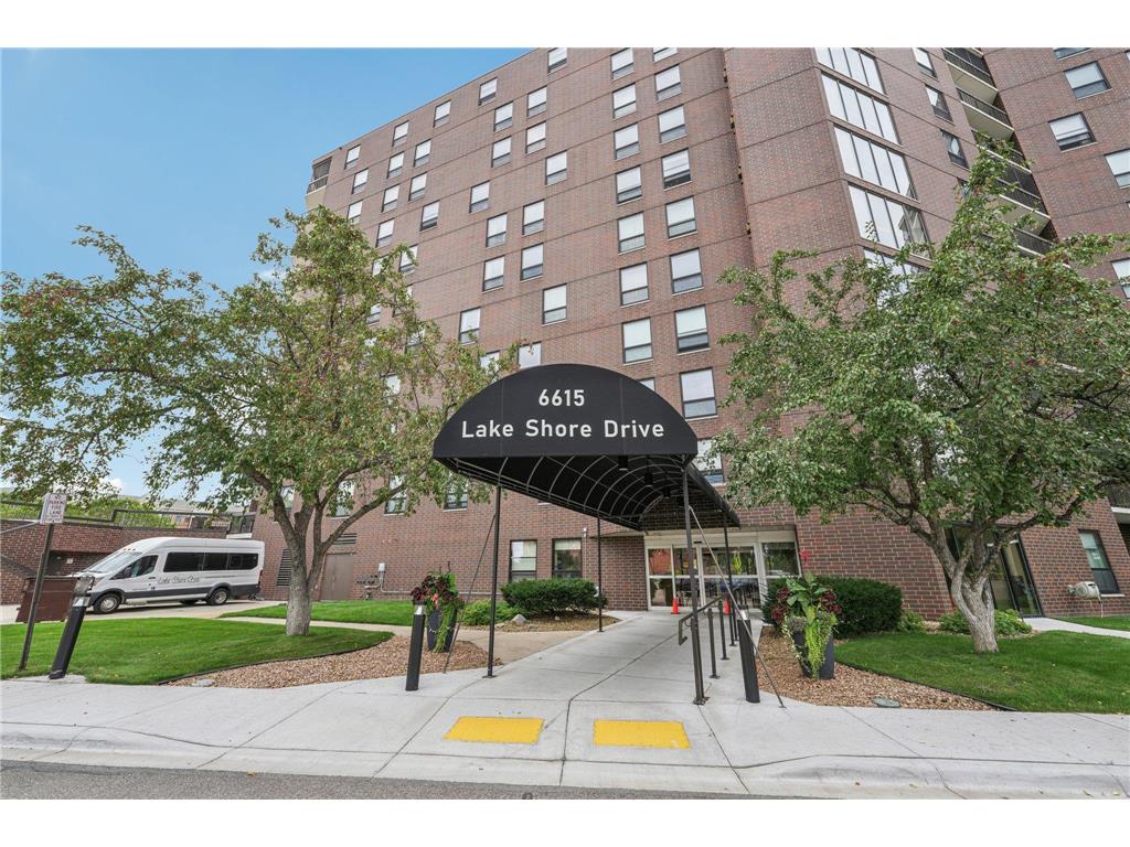 6615 Lake Shore Drive S #816 Richfield MN 55423 6593760 image1