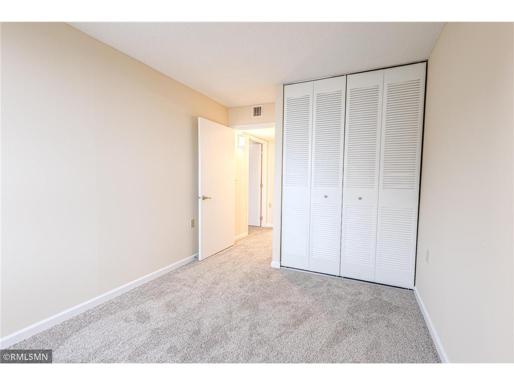 6615 Lake Shore Drive S #902 Richfield MN 55423 6819643 image24