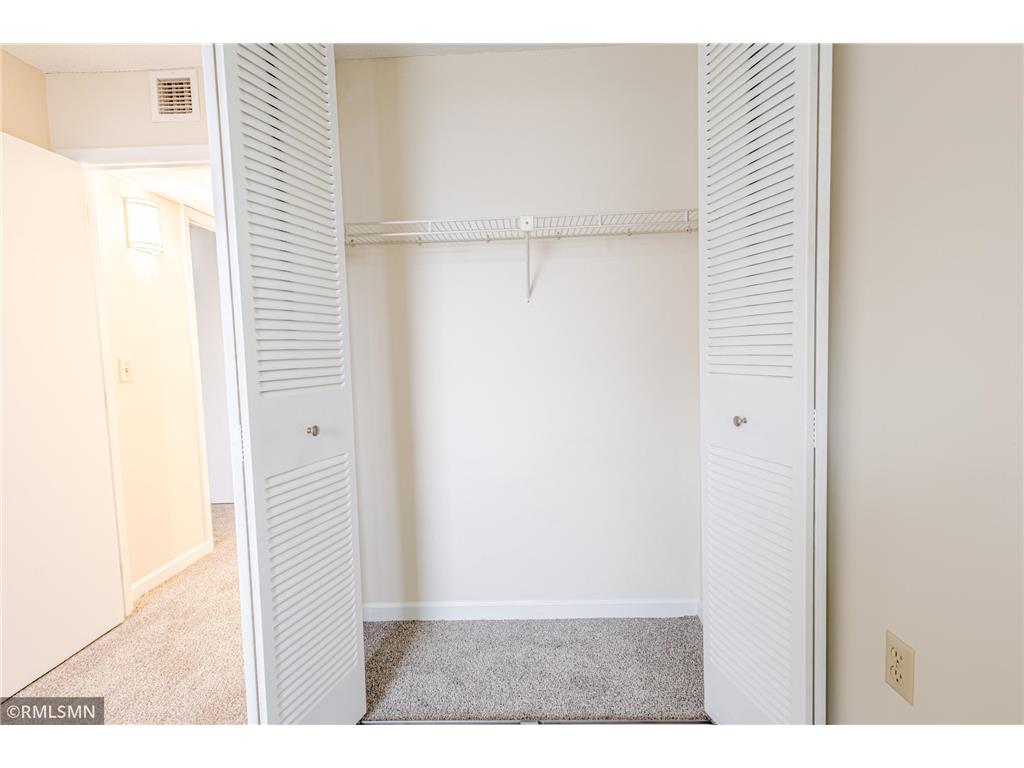 6615 Lake Shore Drive S #902 Richfield MN 55423 6819643 image25