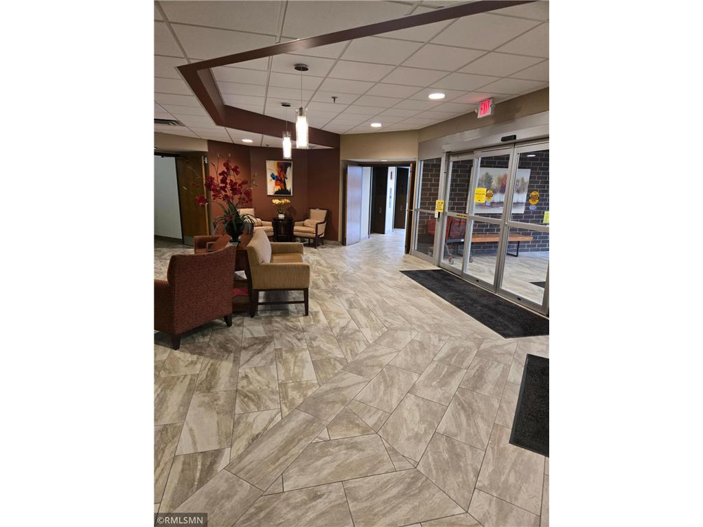 6615 Lake Shore Drive S #902 Richfield MN 55423 6819643 image3