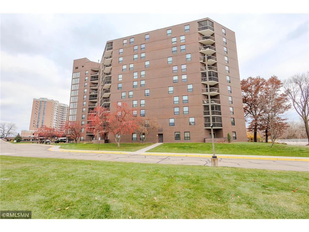 6615 Lake Shore Drive S #902 Richfield MN 55423 6819643 image37