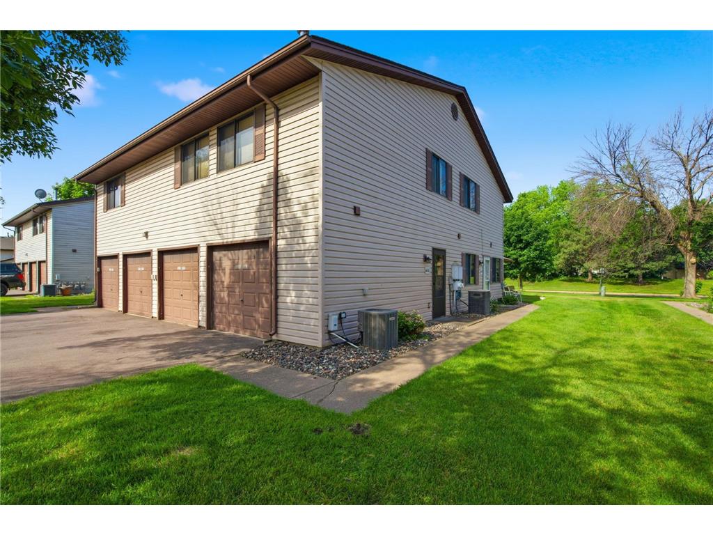 6616 83rd Court N Brooklyn Park MN 55445 7085431 image2