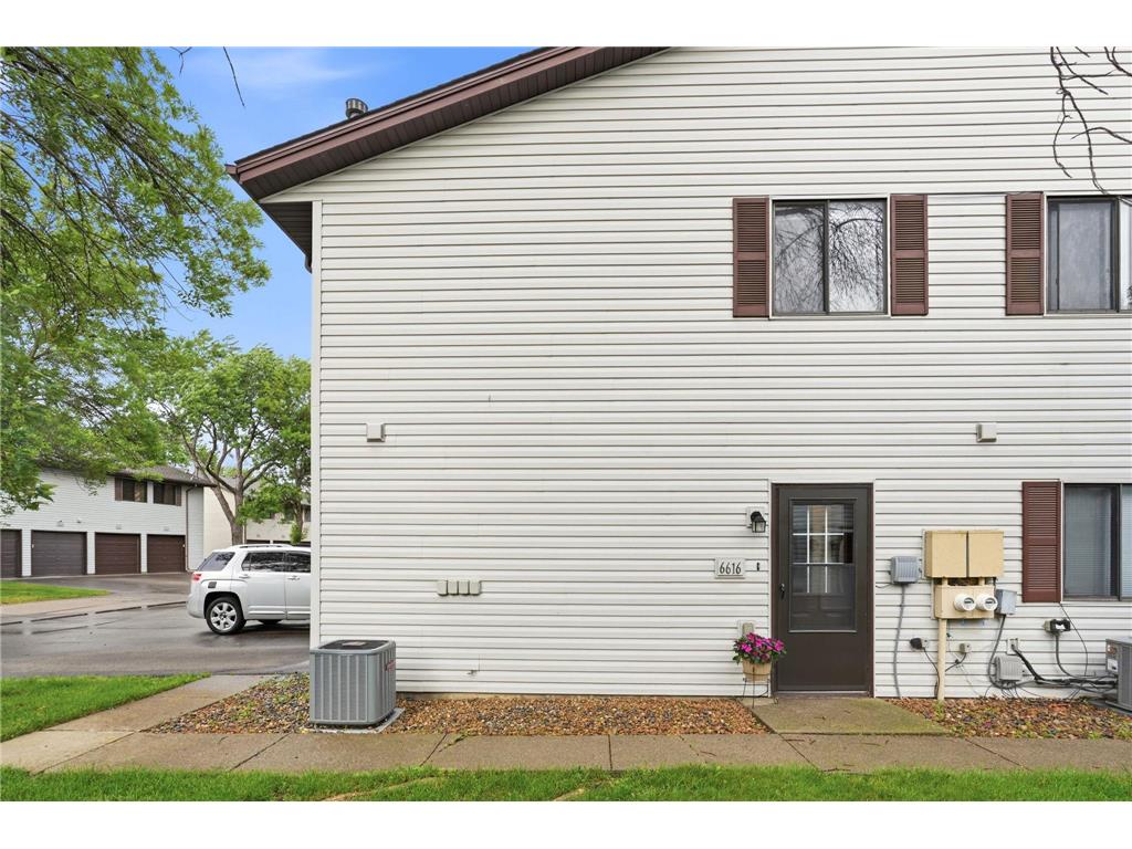 6616 84th Court N Brooklyn Park MN 55445 7088914 image2