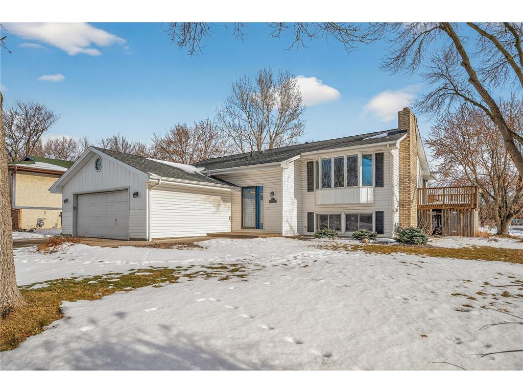 6616 Hillsboro Avenue N Brooklyn Park MN 55428 7008903 image1