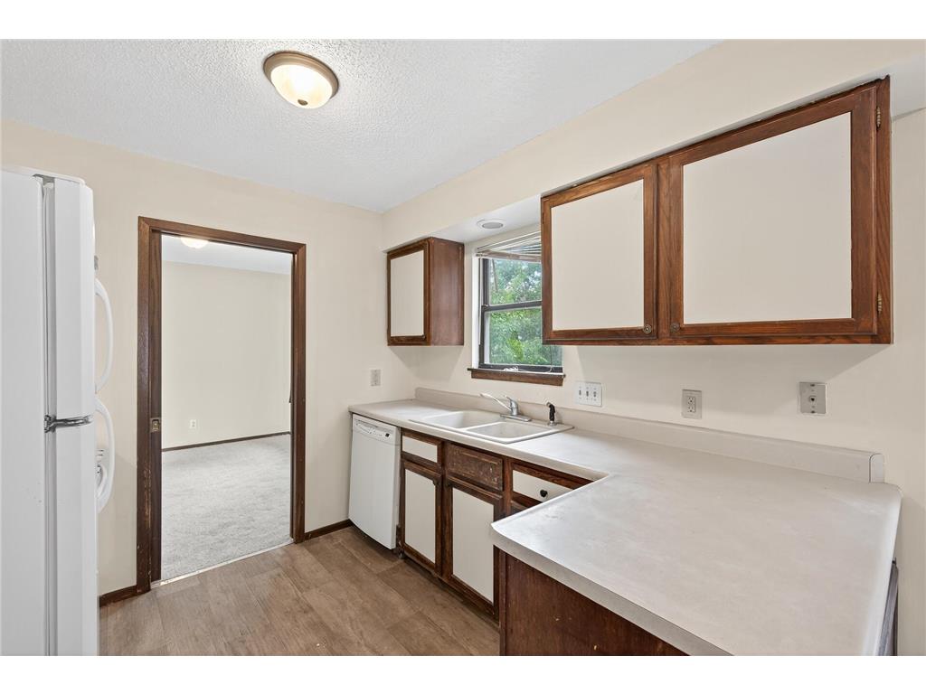 6618 Camden Drive Brooklyn Center MN 55430 7044489 image10