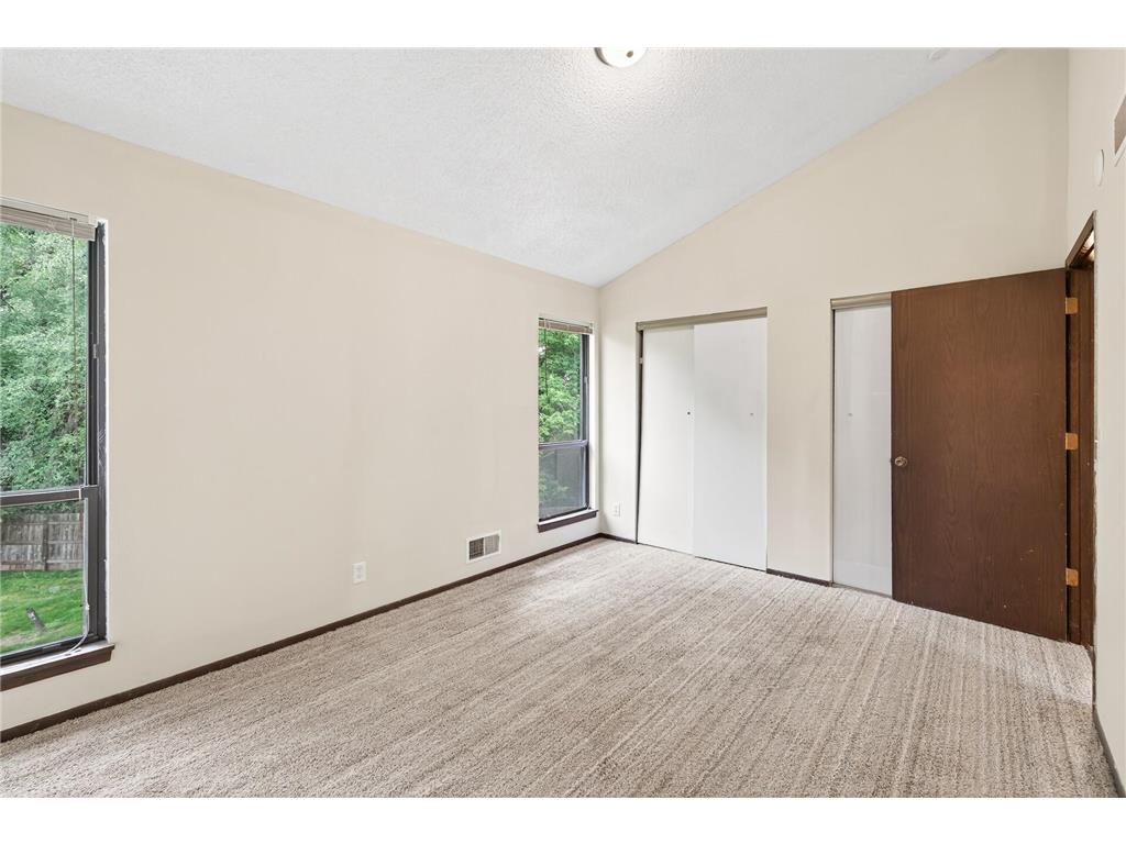 6618 Camden Drive Brooklyn Center MN 55430 7044489 image19
