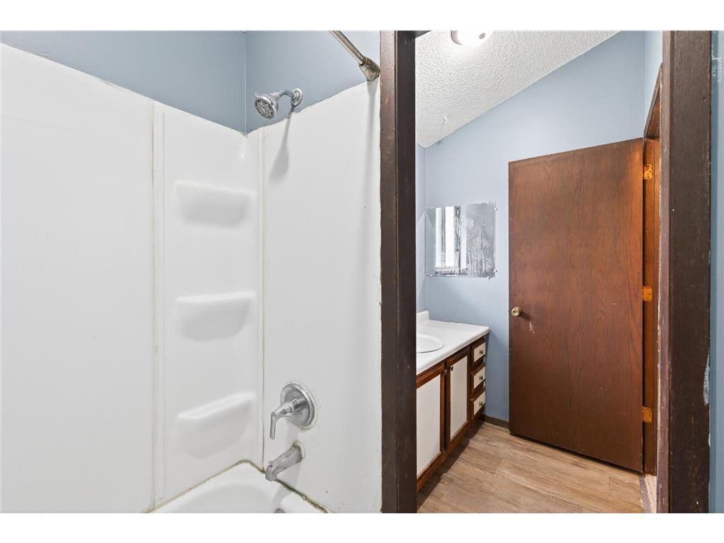 6618 Camden Drive Brooklyn Center MN 55430 7044489 image29