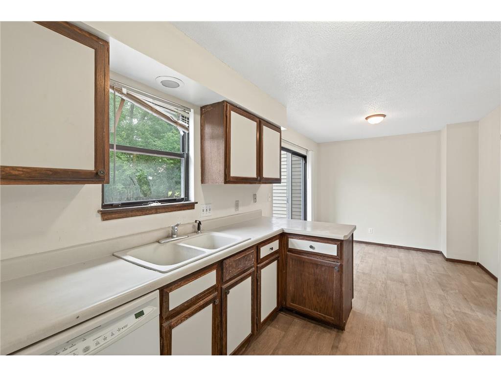 6618 Camden Drive Brooklyn Center MN 55430 7044489 image9