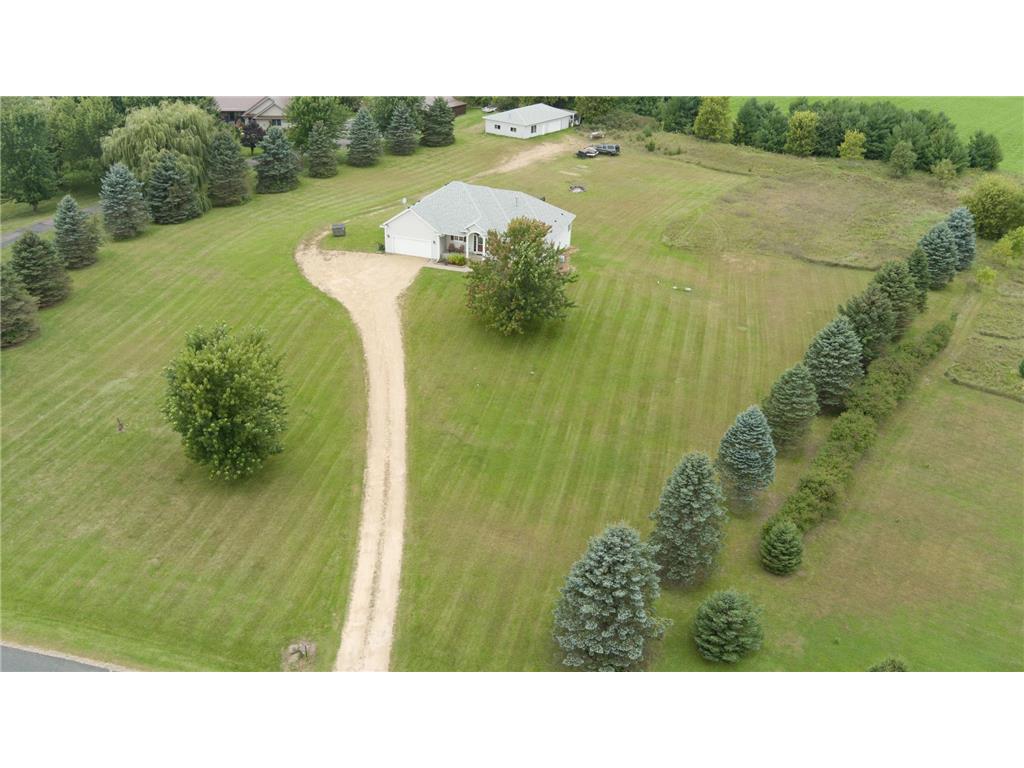 662 207th Avenue Somerset WI 54025 6779384 image1