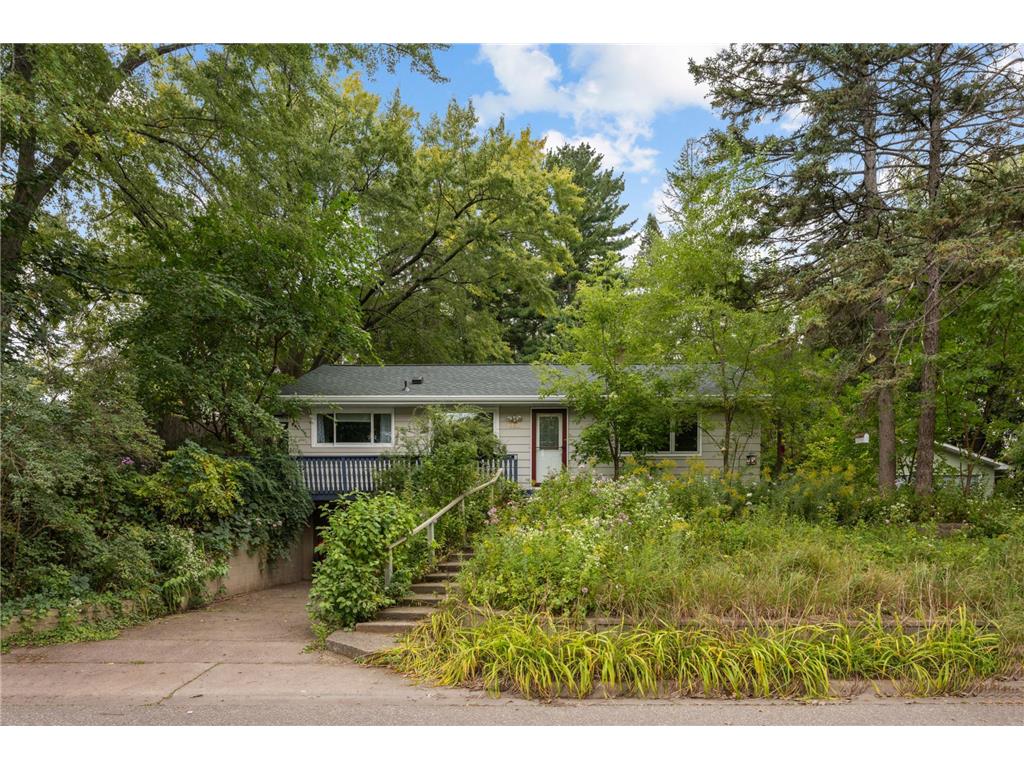 662 Gentry Avenue N Oakdale MN 55128 6741150 image1