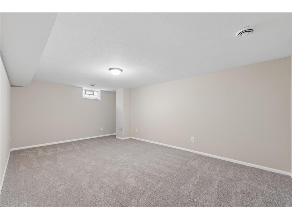 6620 57th Avenue N Crystal MN 55428 7054372 image15
