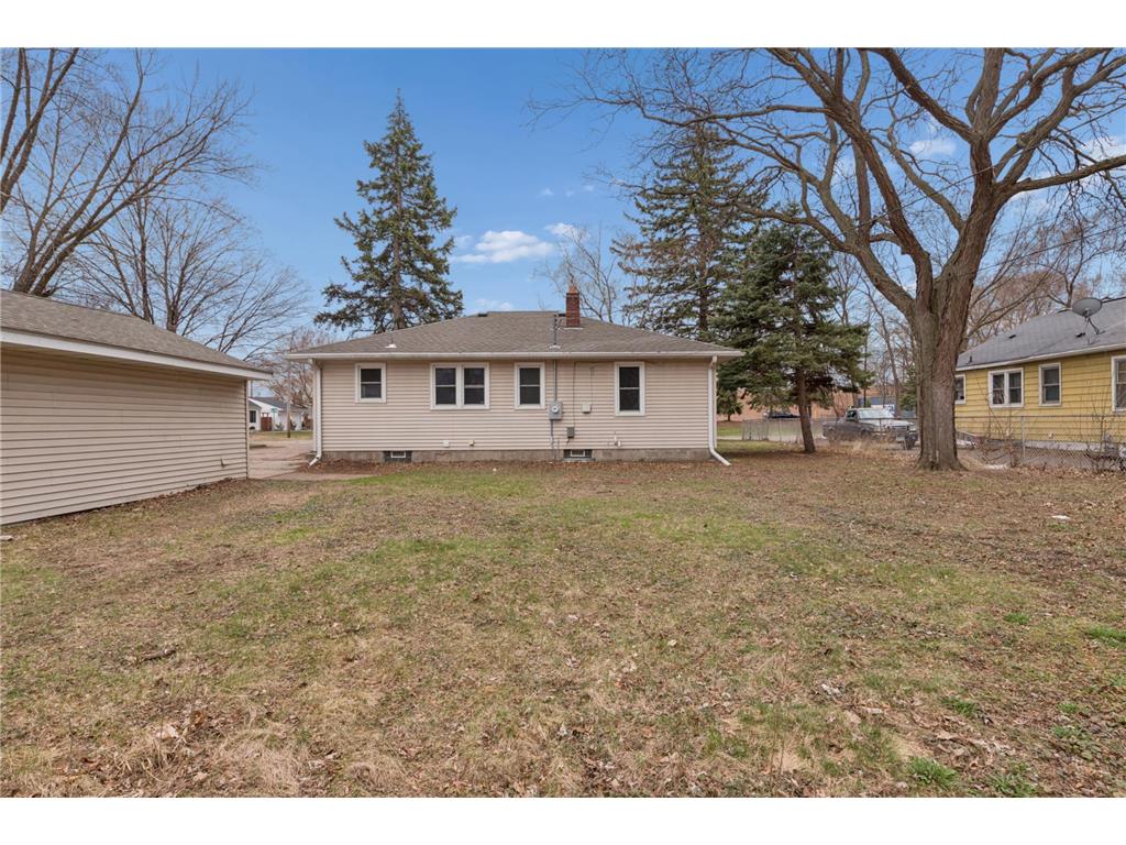 6620 57th Avenue N Crystal MN 55428 7054372 image24
