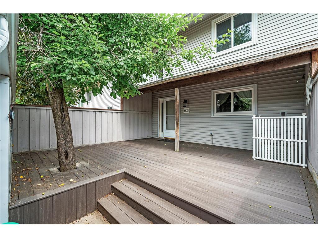 6621 Gretchen Lane N Oakdale MN 55128 6741058 image1