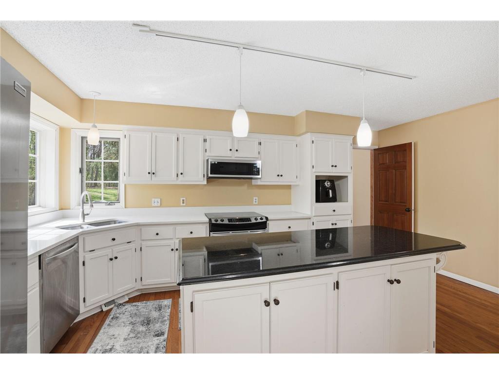 6624 129th Street W Apple Valley MN 55124 7058939 image23
