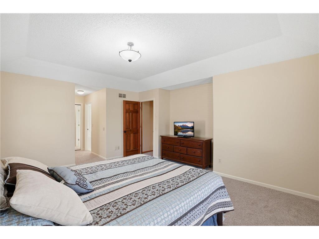 6624 129th Street W Apple Valley MN 55124 7058939 image40