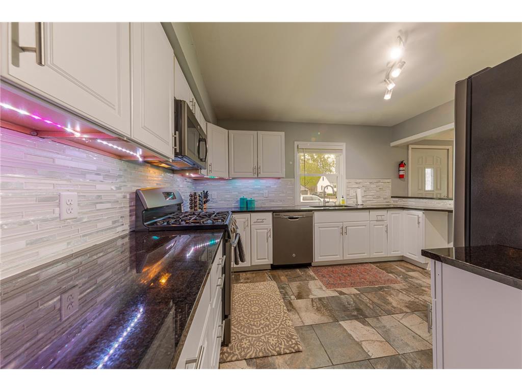 6624 Columbus Avenue S Richfield MN 55423 7069314 image15