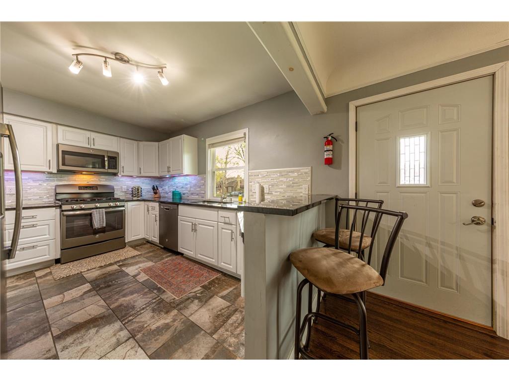 6624 Columbus Avenue S Richfield MN 55423 7069314 image16