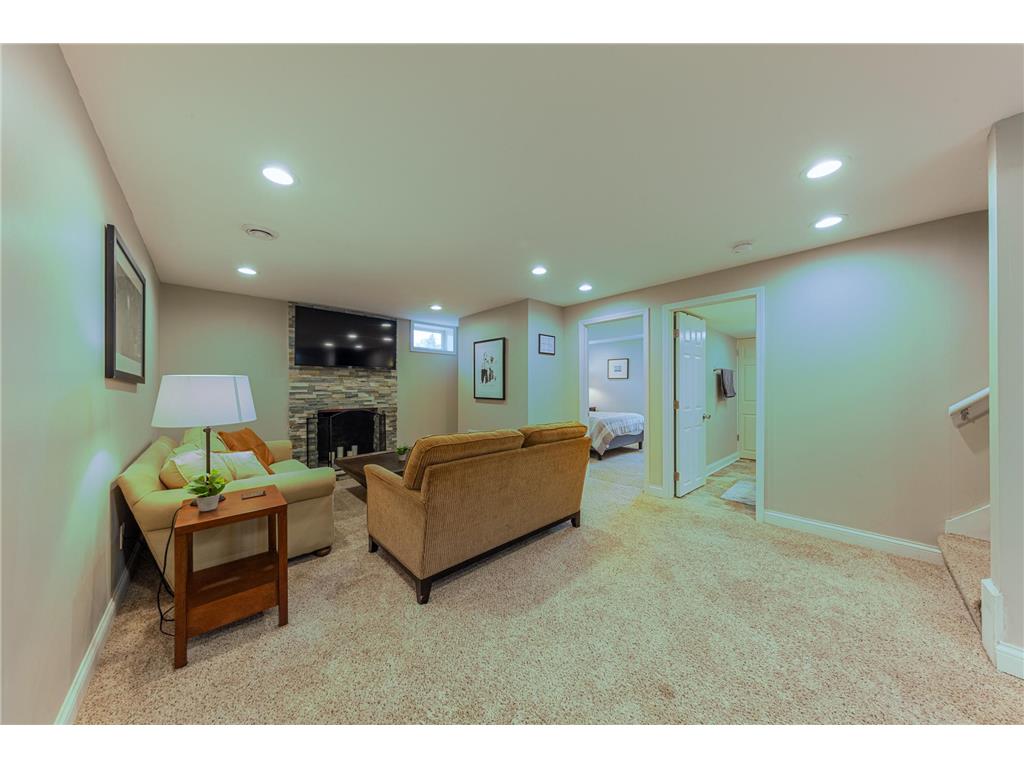 6624 Columbus Avenue S Richfield MN 55423 7069314 image32