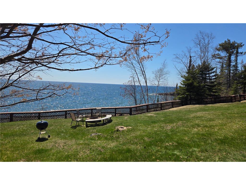 6626 W Highway 61 #8 Tofte MN 55615 - Superior 7058580 image1