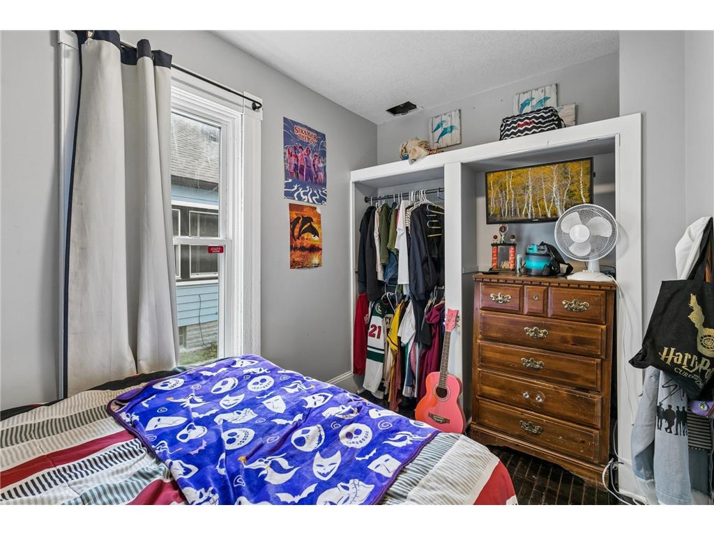663 Van Buren Avenue Saint Paul MN 55104 7089478 image10