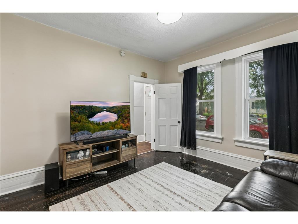663 Van Buren Avenue Saint Paul MN 55104 7089478 image3