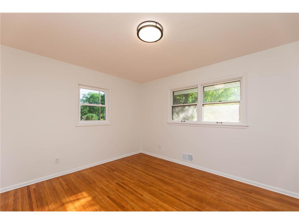 6631 Jackson Street NE Fridley MN 55432 7076112 image13