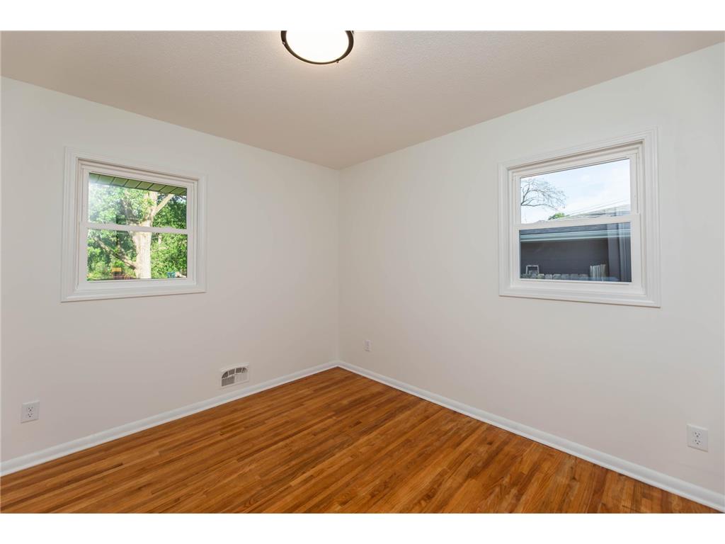 6631 Jackson Street NE Fridley MN 55432 7076112 image15