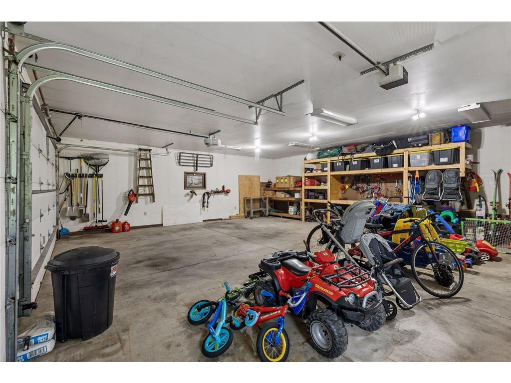 6631 Oakwood Street Rockford MN 55373 7087647 image42