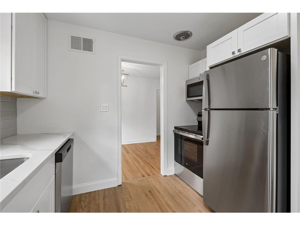 6632 10th Avenue S Richfield MN 55423 7074075 image10