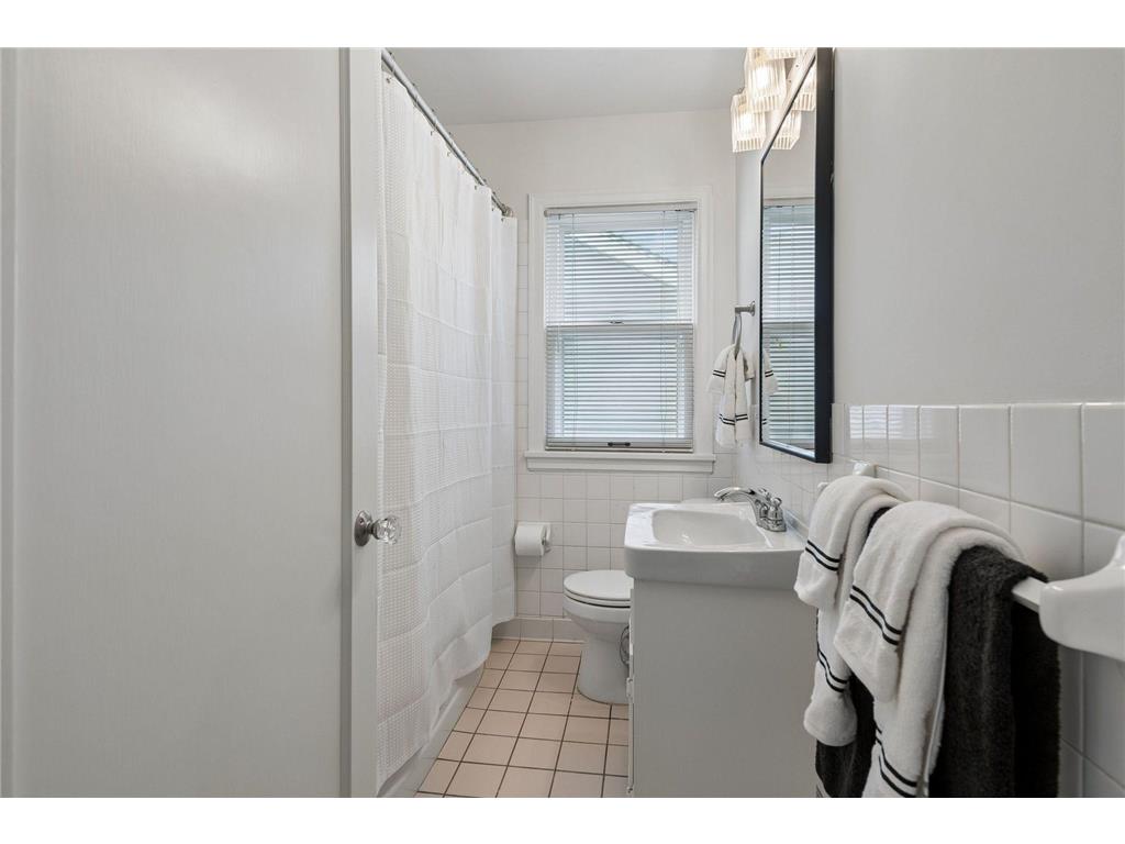 6632 10th Avenue S Richfield MN 55423 7074075 image14