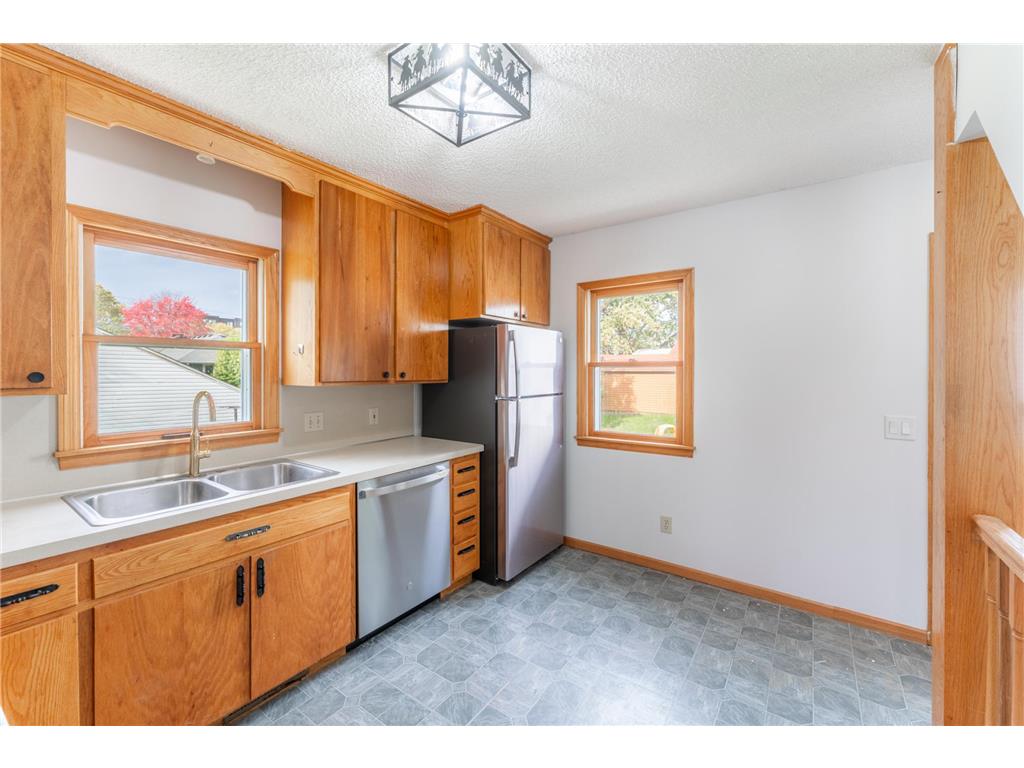 6632 Vincent Avenue S Richfield MN 55423 6801368 image3